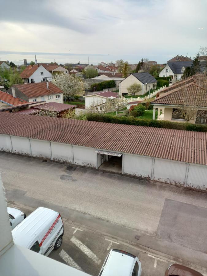 L'Escale Champenoise , Wifi Garage Parking Prive Gratuit Apartment Chalons en Champagne Luaran gambar